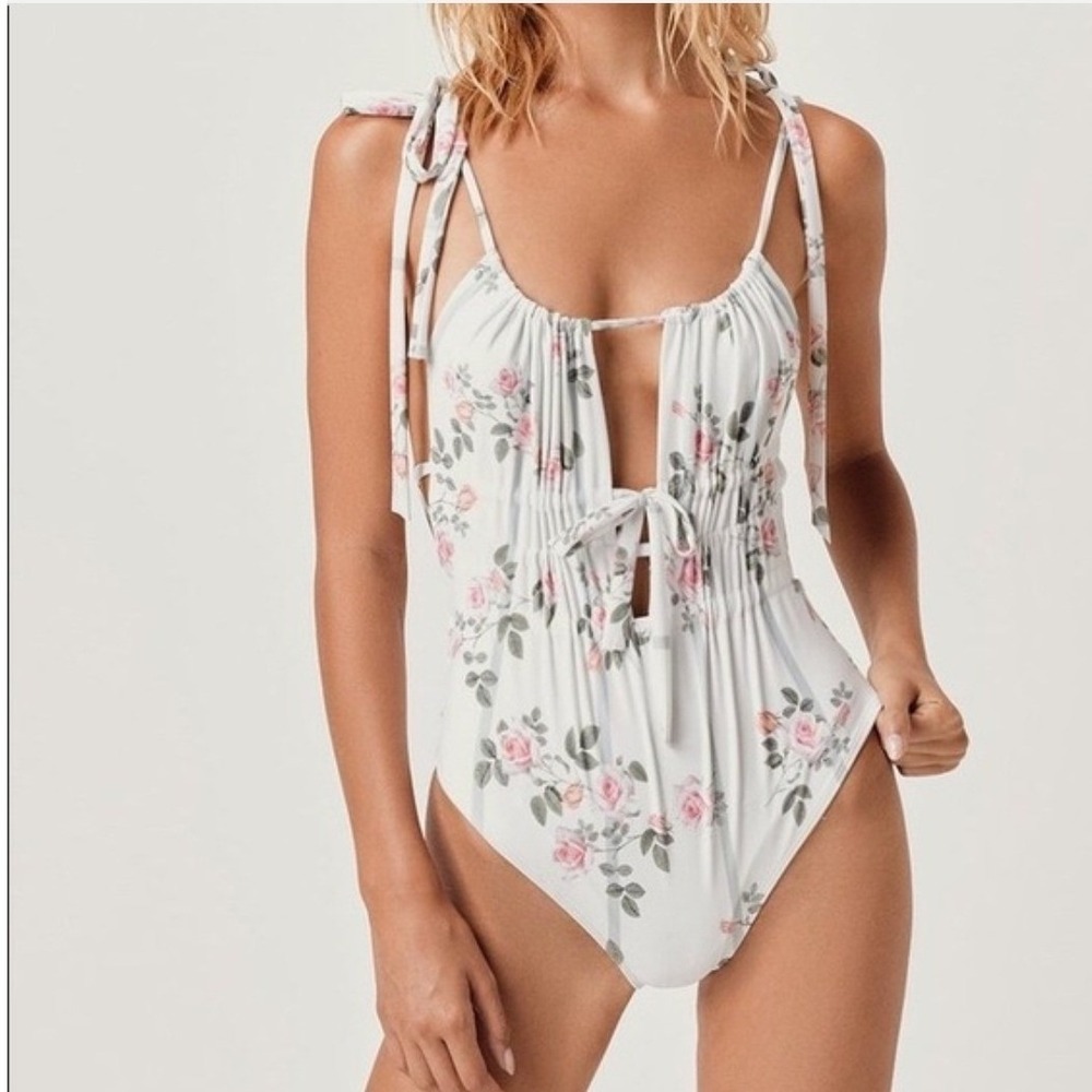 For Love and Lemons Rose Garden One Piece Swimsuit Size Medium White Pink Floral